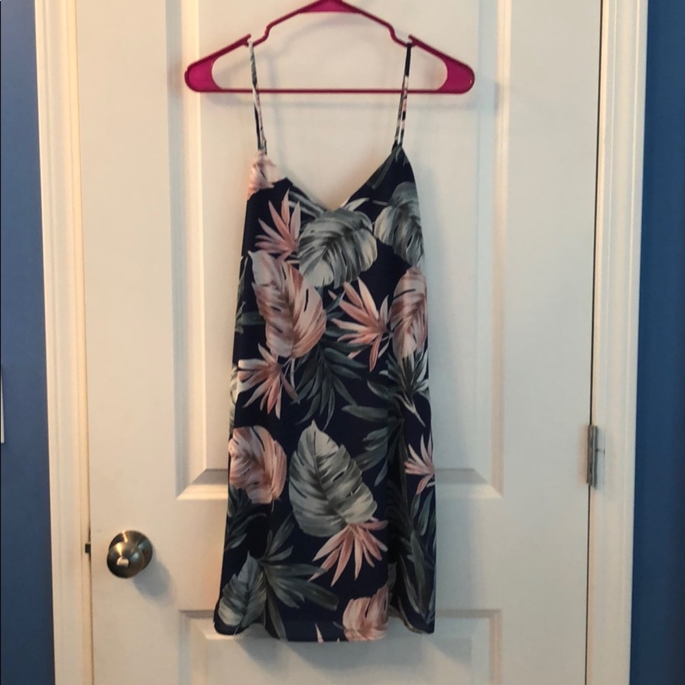 Sundress, never worn!